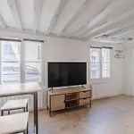 Apartment Cosy 3P Quartier Republique